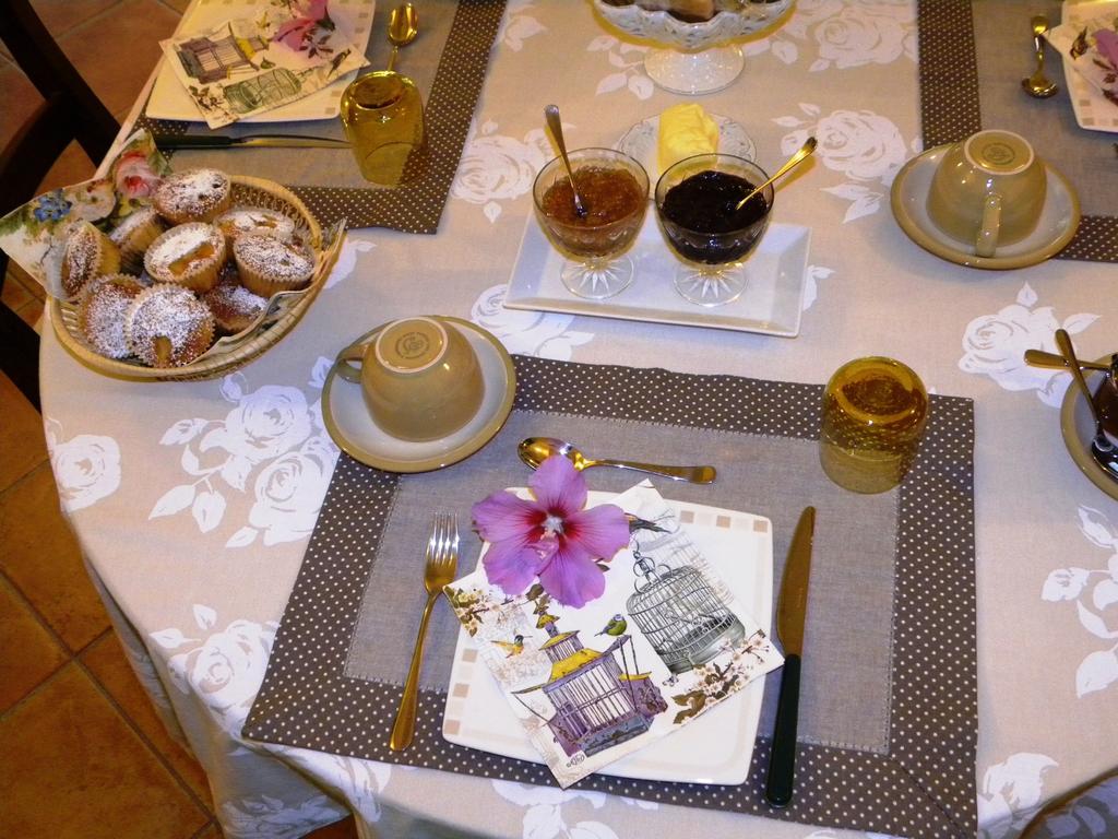 Bed&Breakfast La Siepe Pinerolo Eksteriør bilde